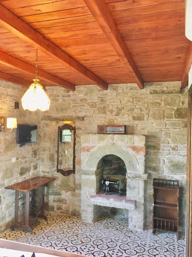 Sari Keci Tas Otel Имврос Экстерьер фото