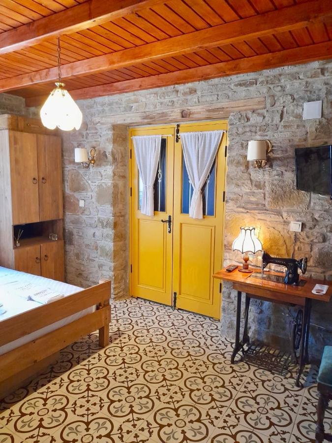 Sari Keci Tas Otel Имврос Экстерьер фото