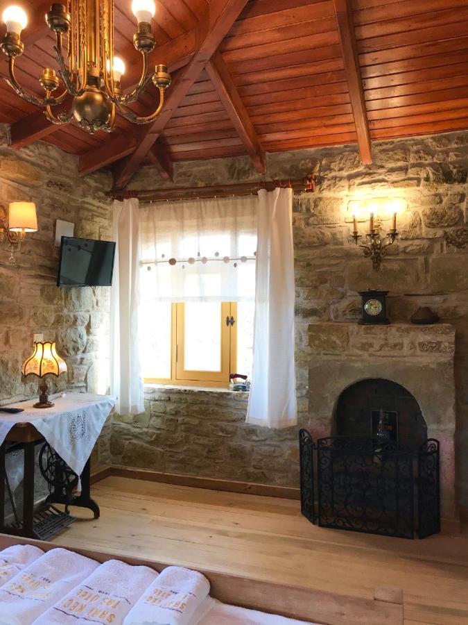 Sari Keci Tas Otel Имврос Экстерьер фото