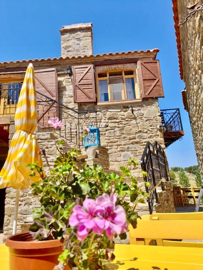 Sari Keci Tas Otel Имврос Экстерьер фото