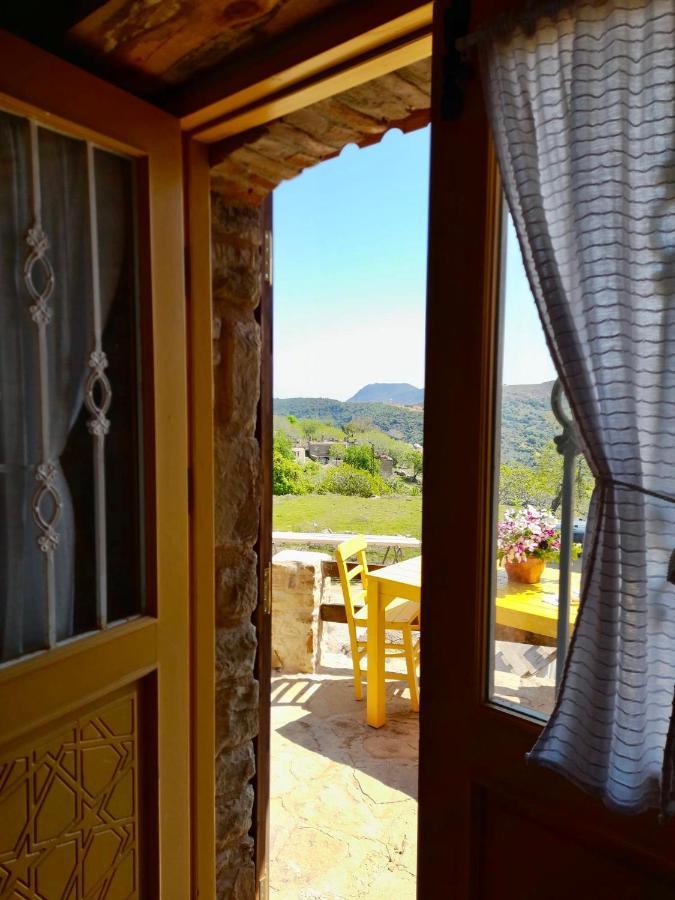 Sari Keci Tas Otel Имврос Экстерьер фото